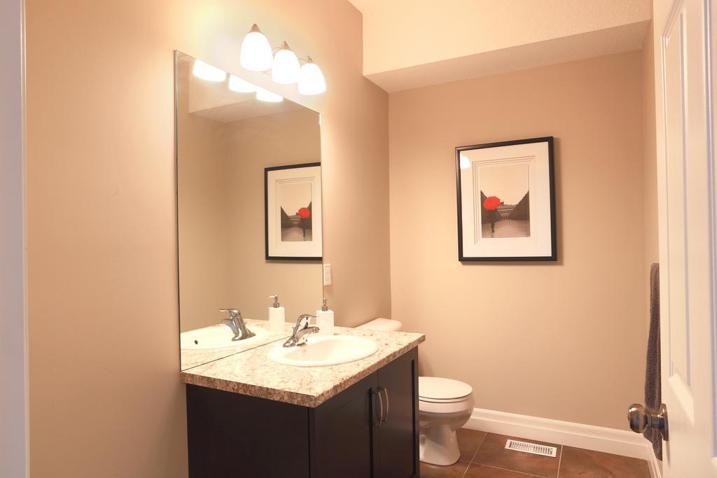 Boardwalk Homes - Executive Townhomes Kitchener Zewnętrze zdjęcie
